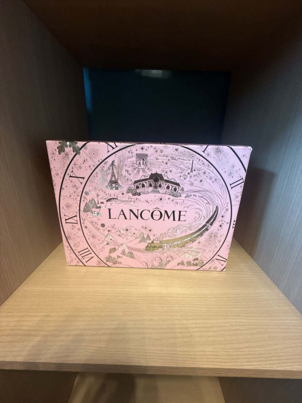 Lancôme Holiday 2025 Beauty Box Collection Skincare and Makeup Gift Set